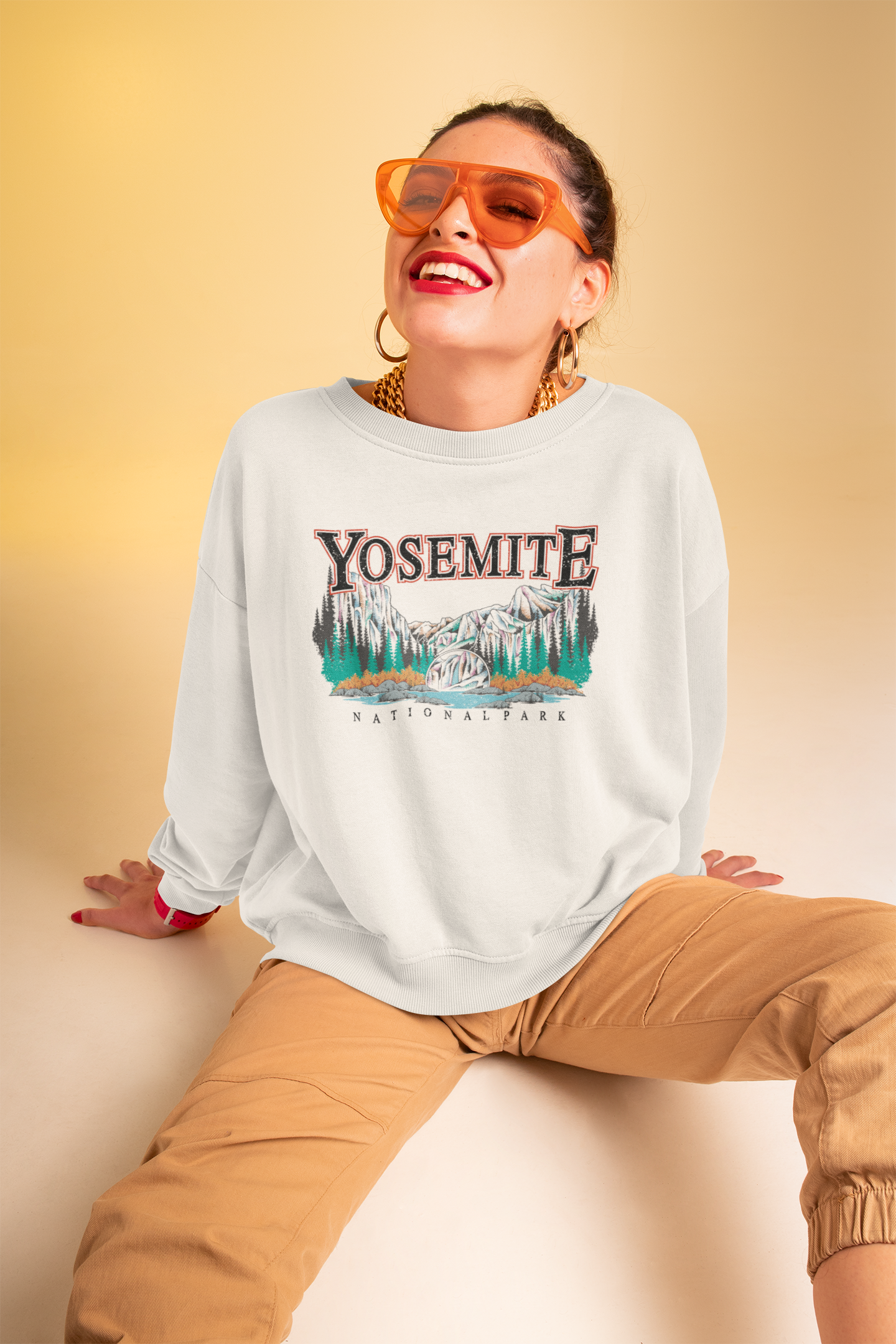 Vintage Yosemite National Park Pullover Sweatshirt