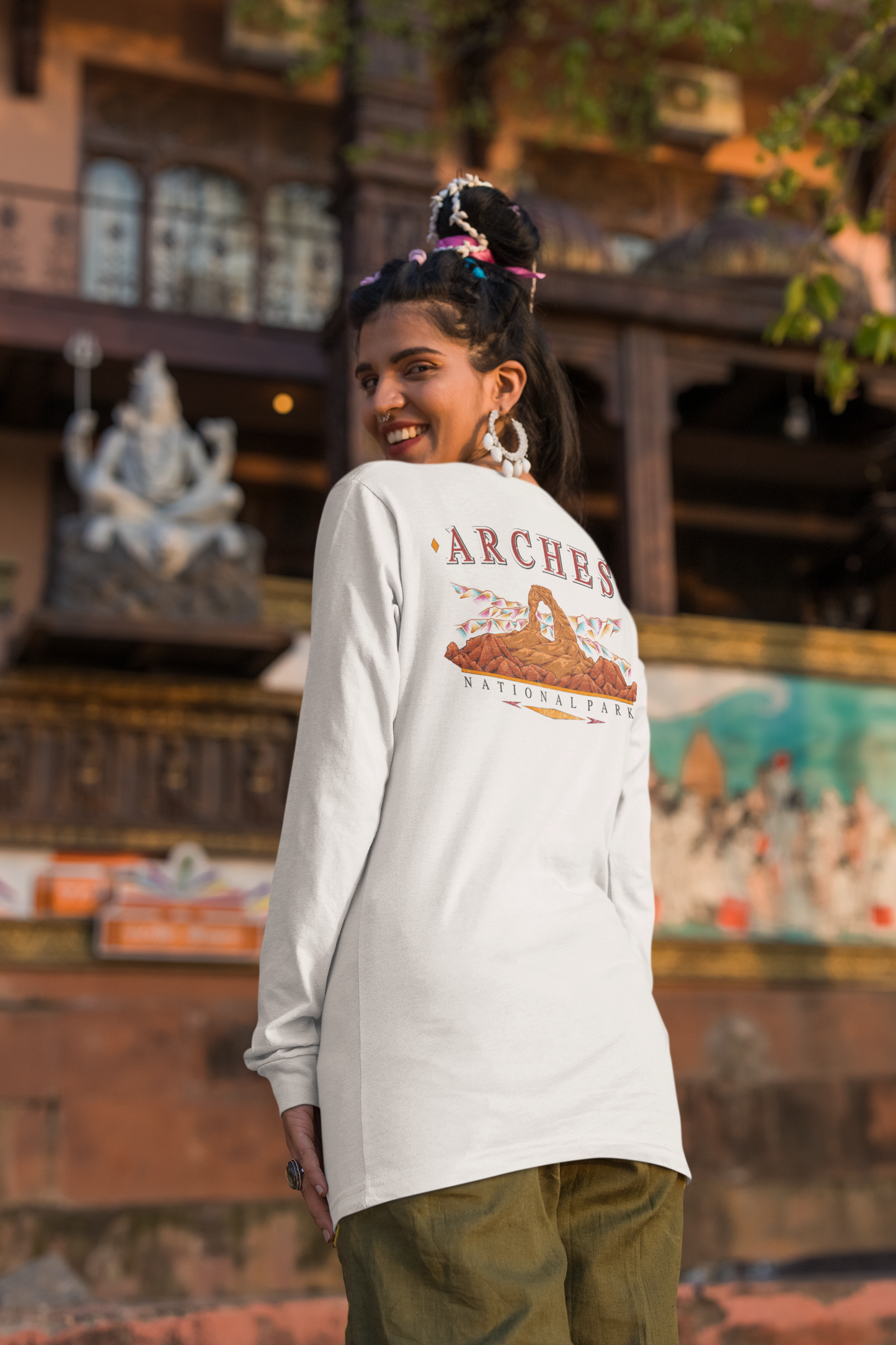 Vintage Arches National Park Long Sleeve Shirt